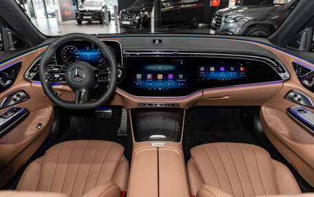 Mercedes-Benz E-Класс, 2025 год, 10 499 000 рублей, 15 фотография