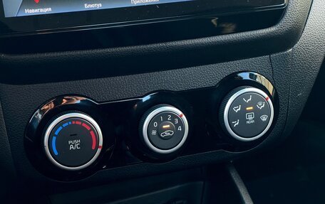 KIA Rio III рестайлинг, 2016 год, 989 000 рублей, 22 фотография