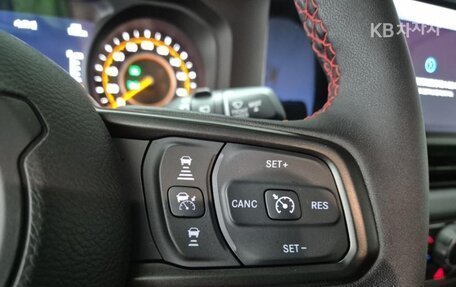 Jeep Wrangler, 2024 год, 6 655 000 рублей, 10 фотография