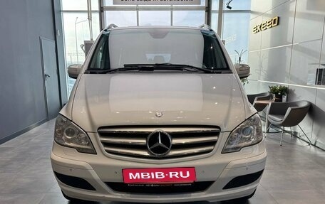 Mercedes-Benz Viano, 2013 год, 2 569 000 рублей, 3 фотография