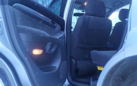 Toyota Land Cruiser Prado 120 рестайлинг, 2007 год, 2 150 000 рублей, 10 фотография