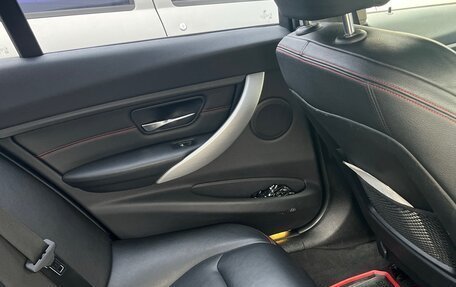 BMW 3 серия, 2012 год, 1 930 000 рублей, 10 фотография