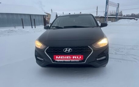 Hyundai Solaris II рестайлинг, 2018 год, 1 080 000 рублей, 2 фотография