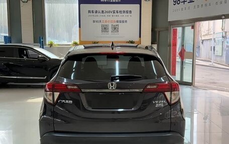 Honda Vezel, 2021 год, 1 518 000 рублей, 5 фотография