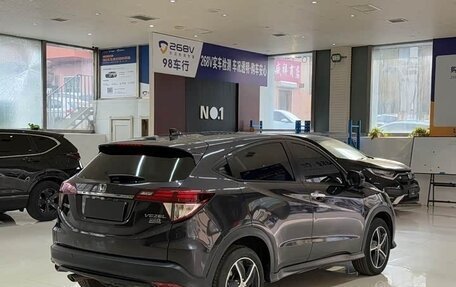 Honda Vezel, 2021 год, 1 518 000 рублей, 4 фотография