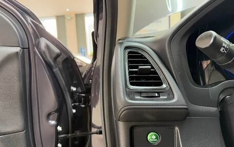 Honda Vezel, 2021 год, 1 518 000 рублей, 9 фотография