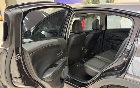 Honda Vezel, 2021 год, 1 518 000 рублей, 17 фотография