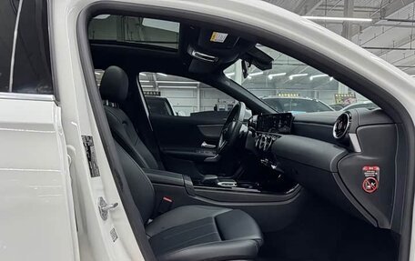 Mercedes-Benz A-Класс, 2022 год, 2 197 001 рублей, 14 фотография