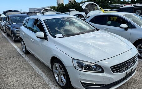 Volvo V60 I, 2017 год, 1 150 000 рублей, 3 фотография