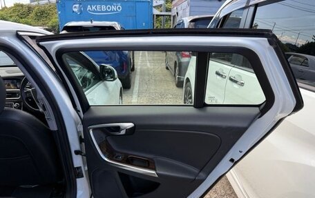 Volvo V60 I, 2017 год, 1 150 000 рублей, 11 фотография