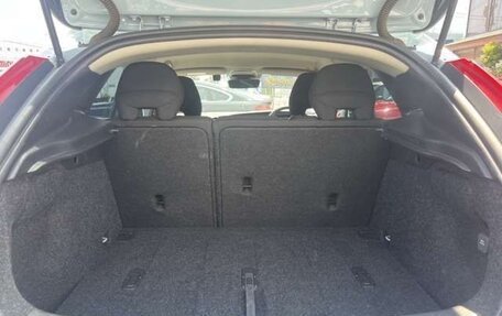 Volvo V40 II рестайлинг, 2018 год, 1 150 000 рублей, 9 фотография