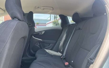 Volvo V40 II рестайлинг, 2018 год, 1 150 000 рублей, 13 фотография