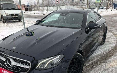 Mercedes-Benz E-Класс, 2018 год, 4 000 000 рублей, 7 фотография