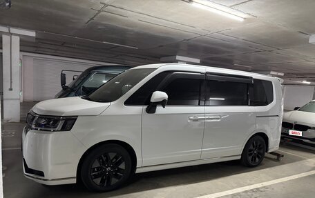 Honda Stepwgn, 2024 год, 3 550 000 рублей, 11 фотография