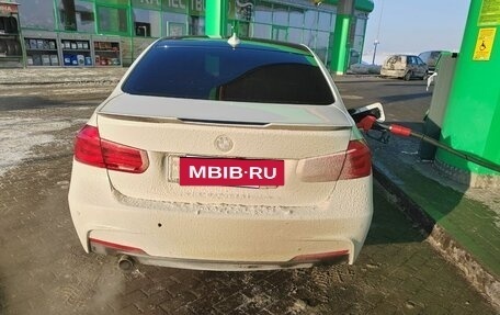 BMW 3 серия, 2017 год, 900 000 рублей, 2 фотография