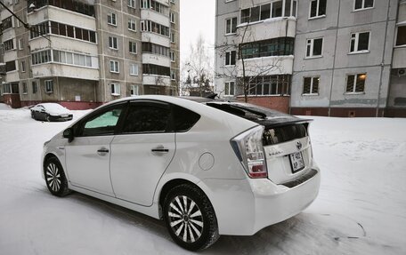 Toyota Prius, 2010 год, 940 000 рублей, 4 фотография