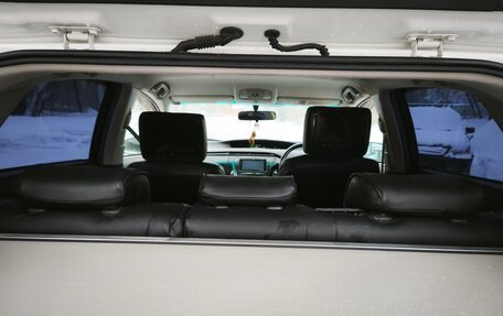 Toyota Prius, 2010 год, 940 000 рублей, 10 фотография