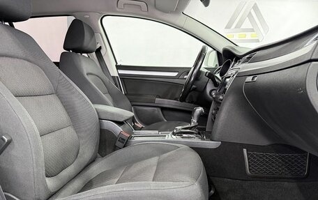 Skoda Superb III рестайлинг, 2013 год, 1 199 000 рублей, 13 фотография