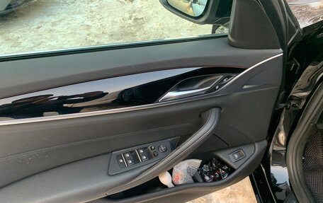 BMW 5 серия, 2017 год, 3 100 000 рублей, 16 фотография