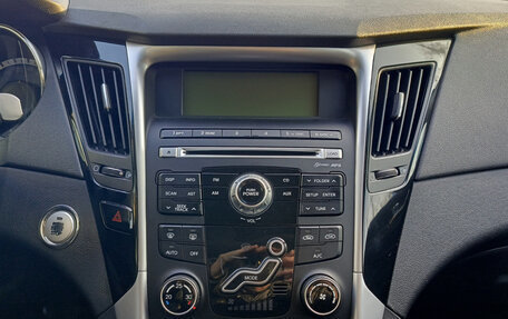 Hyundai Sonata VI, 2010 год, 1 150 000 рублей, 18 фотография