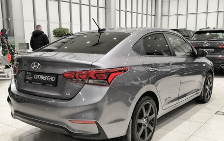 Hyundai Solaris II рестайлинг, 2017 год, 1 435 000 рублей, 5 фотография