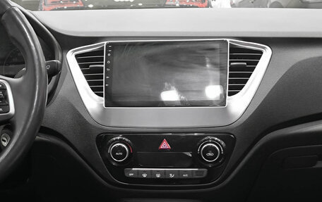 Hyundai Solaris II рестайлинг, 2017 год, 1 435 000 рублей, 15 фотография