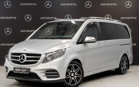 Mercedes-Benz V-Класс, 2017 год, 4 200 000 рублей, 1 фотография