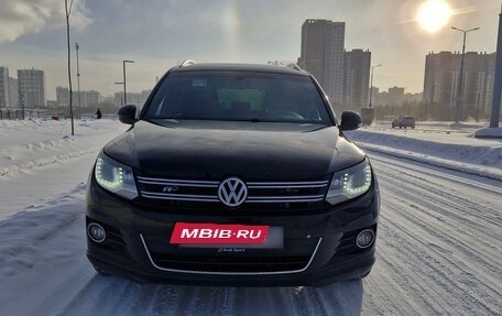 Volkswagen Tiguan I, 2014 год, 2 199 000 рублей, 2 фотография