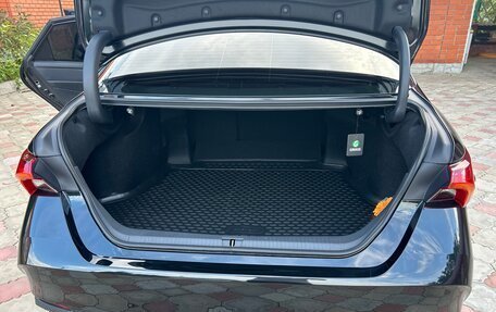 Toyota Avalon, 2022 год, 4 350 000 рублей, 14 фотография