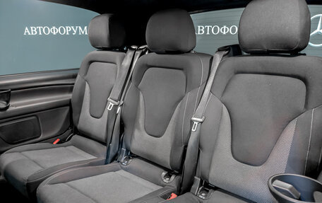 Mercedes-Benz V-Класс, 2017 год, 4 200 000 рублей, 12 фотография