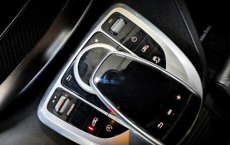 Mercedes-Benz V-Класс, 2017 год, 4 200 000 рублей, 26 фотография