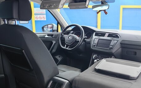 Volkswagen Tiguan II, 2017 год, 1 870 000 рублей, 7 фотография