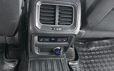 Volkswagen Tiguan II, 2017 год, 1 870 000 рублей, 10 фотография