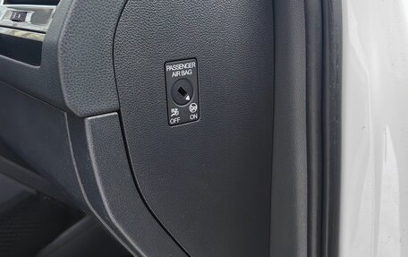 Volkswagen Tiguan II, 2017 год, 1 870 000 рублей, 21 фотография