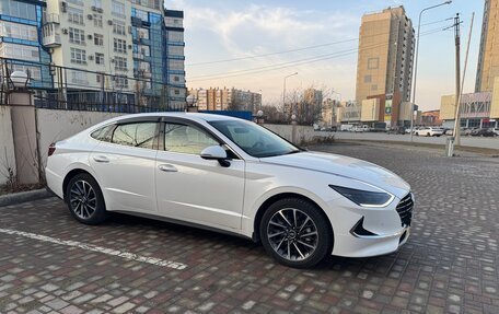 Hyundai Sonata VIII, 2021 год, 3 200 000 рублей, 2 фотография