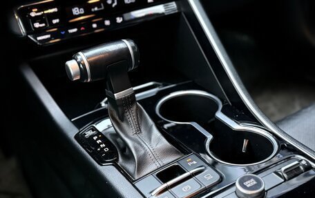 KIA K5, 2021 год, 2 250 000 рублей, 9 фотография