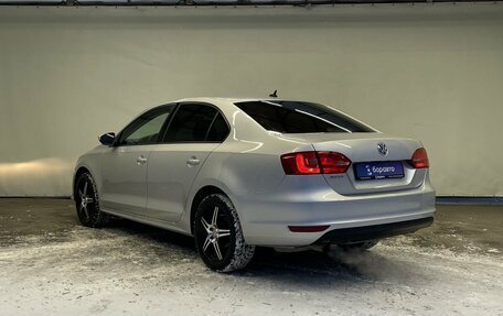 Volkswagen Jetta VI, 2013 год, 999 000 рублей, 5 фотография