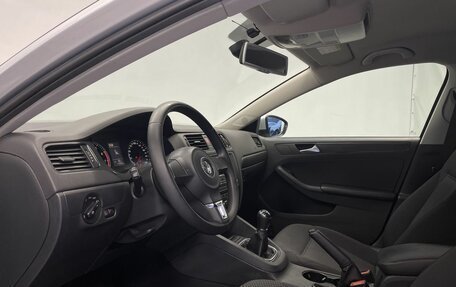 Volkswagen Jetta VI, 2013 год, 999 000 рублей, 10 фотография