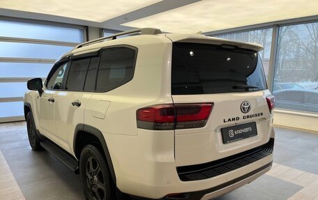 Toyota Land Cruiser, 2021 год, 12 990 000 рублей, 6 фотография