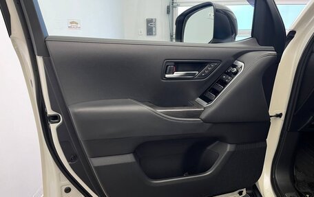 Toyota Land Cruiser, 2021 год, 12 990 000 рублей, 10 фотография
