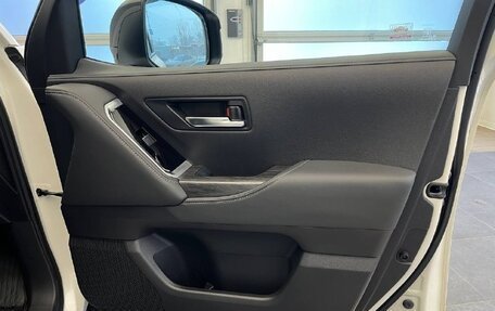 Toyota Land Cruiser, 2021 год, 12 990 000 рублей, 17 фотография