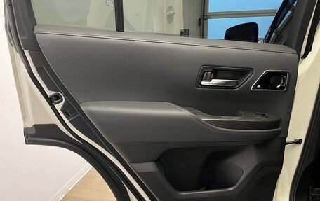 Toyota Land Cruiser, 2021 год, 12 990 000 рублей, 14 фотография