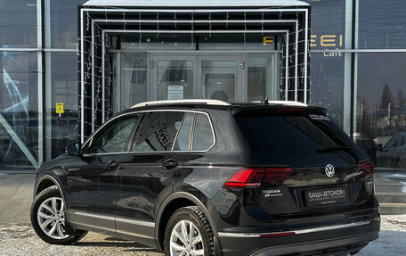 Volkswagen Tiguan II, 2017 год, 2 329 000 рублей, 5 фотография