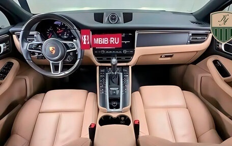 Porsche Macan I рестайлинг, 2021 год, 6 890 000 рублей, 2 фотография