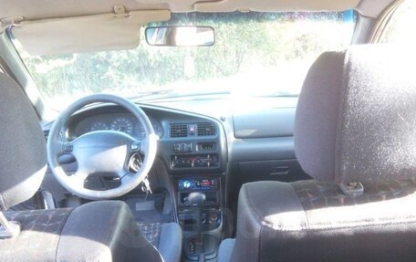 Mazda 323, 1995 год, 250 000 рублей, 6 фотография