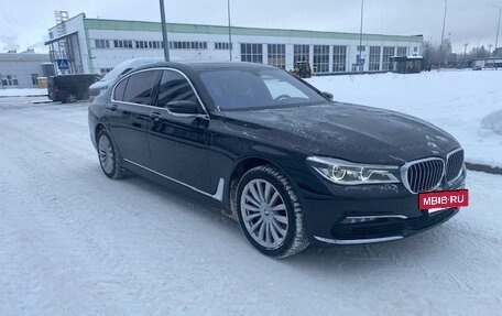 BMW 7 серия, 2018 год, 4 000 000 рублей, 5 фотография