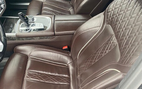 BMW 7 серия, 2018 год, 4 000 000 рублей, 14 фотография