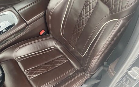 BMW 7 серия, 2018 год, 4 000 000 рублей, 15 фотография