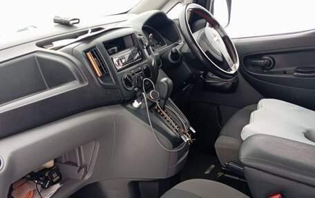 Nissan NV200, 2015 год, 1 350 000 рублей, 13 фотография