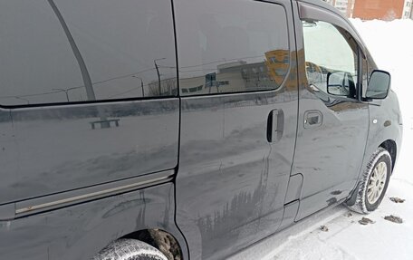 Nissan NV200, 2015 год, 1 350 000 рублей, 32 фотография